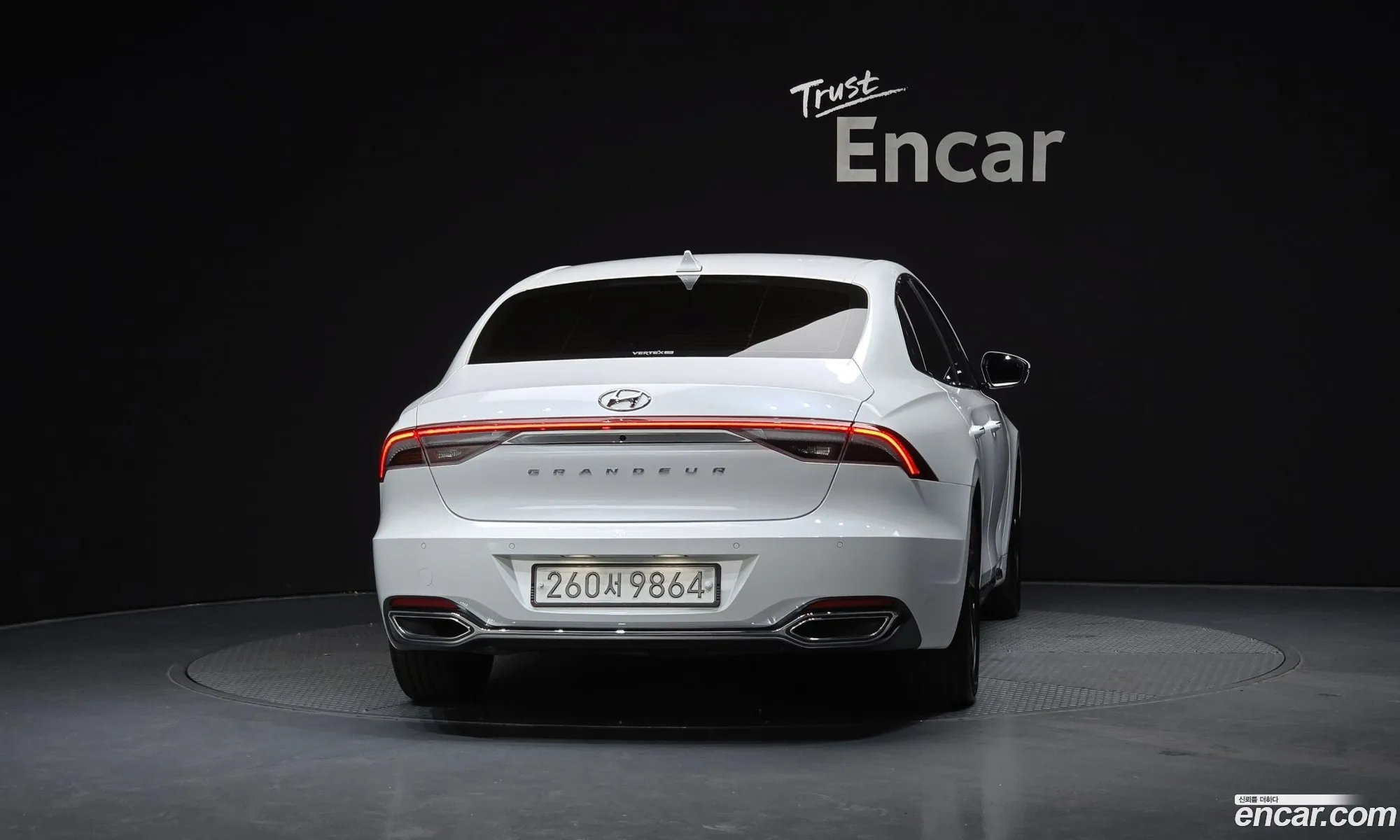 Hyundai Grandeur IG Hybrid 2020 — 3