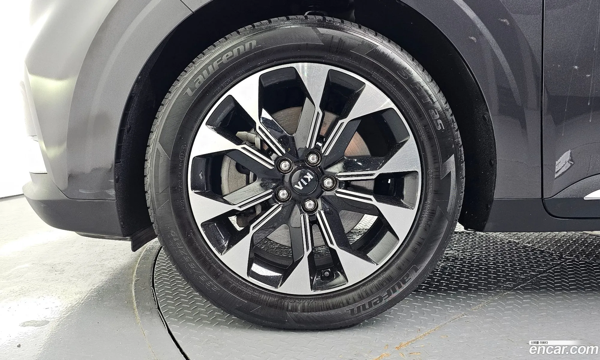 Kia Carnival 2020 — 8