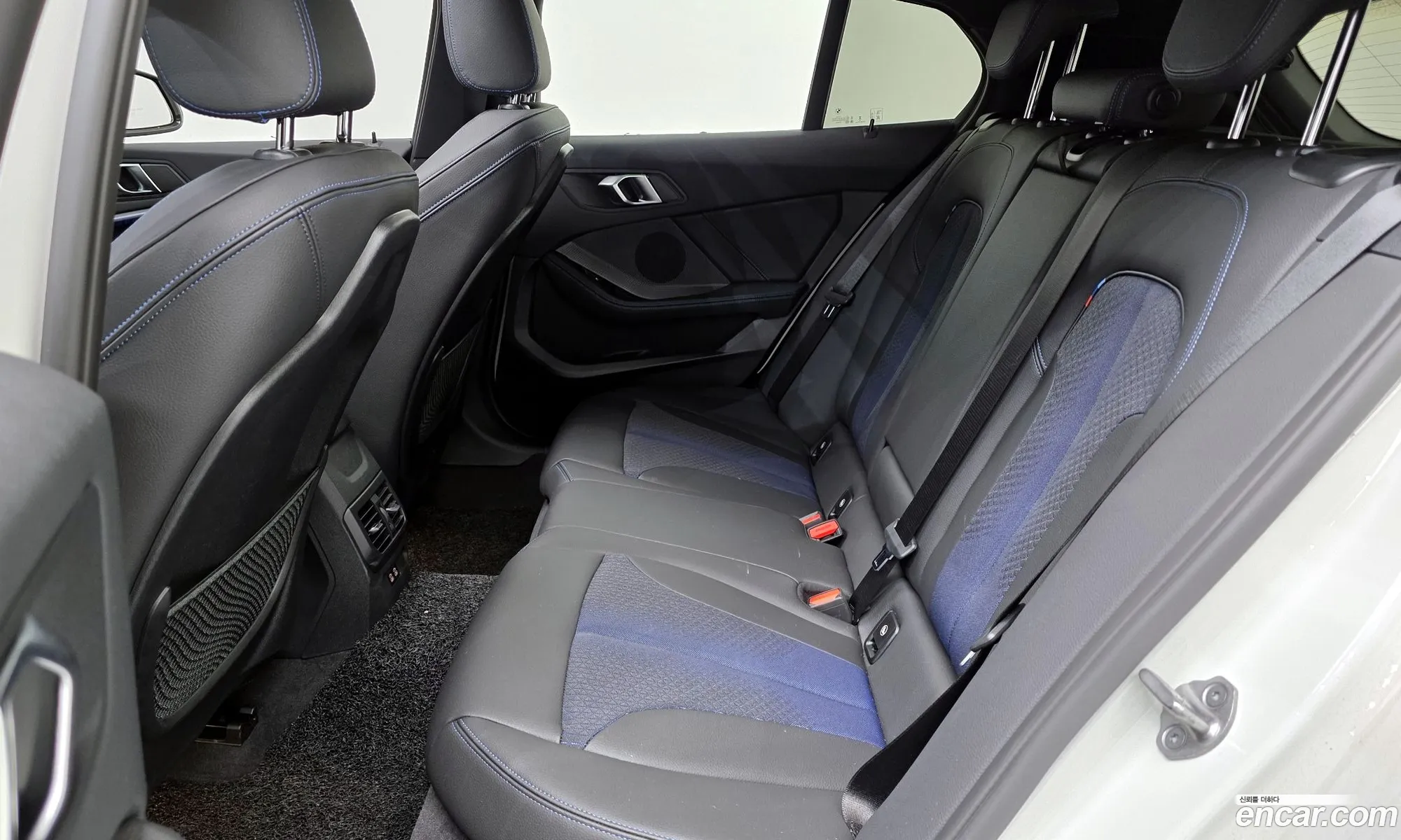 BMW 1 Series 2023 — 9