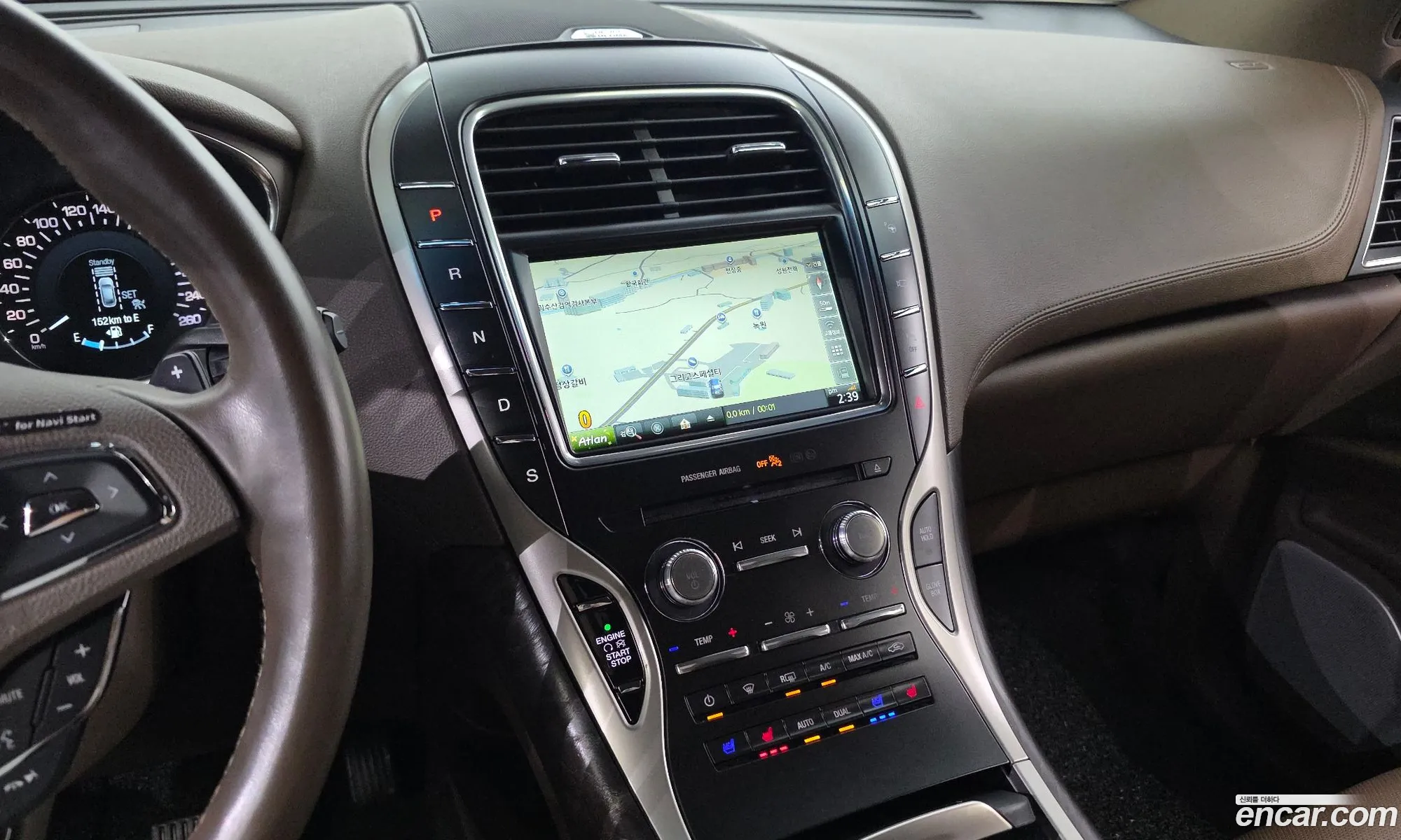 Lincoln MKX 2018 2LMPJ8LP3JBL34347 — 9