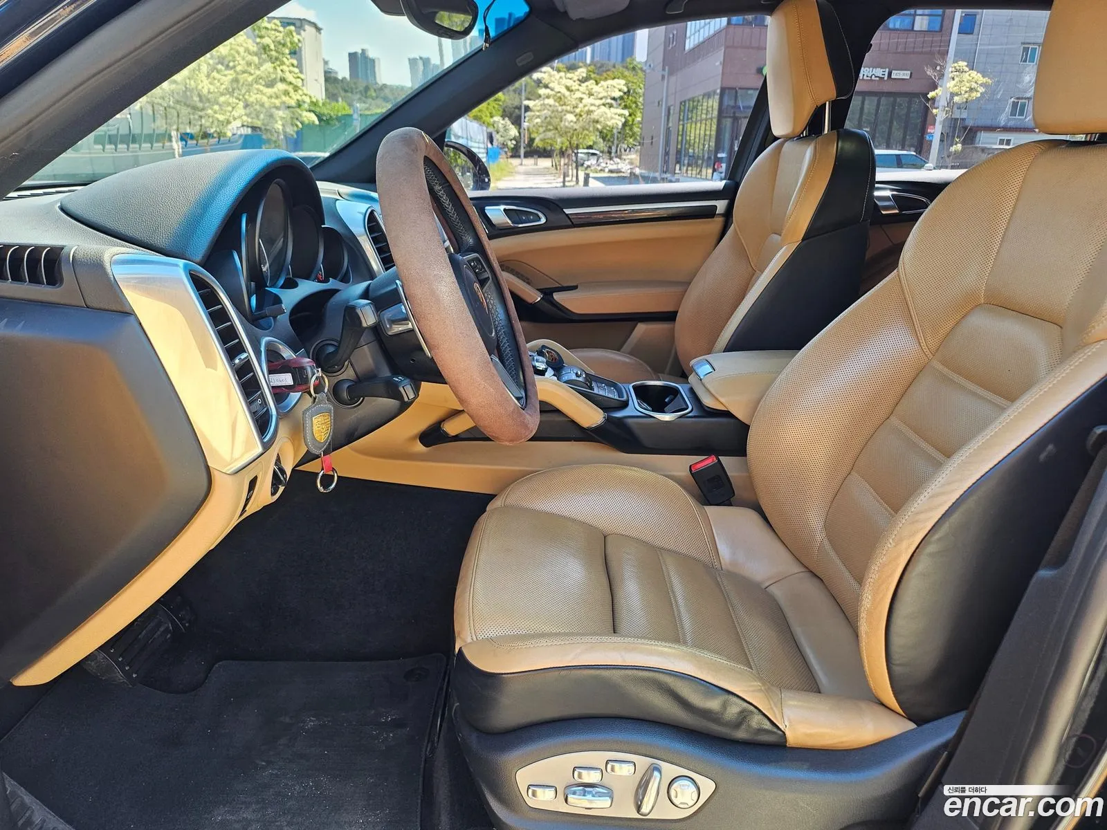 Porsche Cayenne 2016 — 10