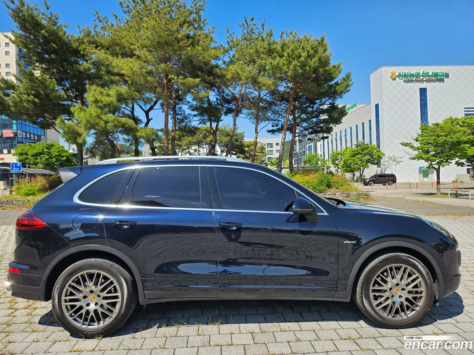Porsche Cayenne 2016 — 6