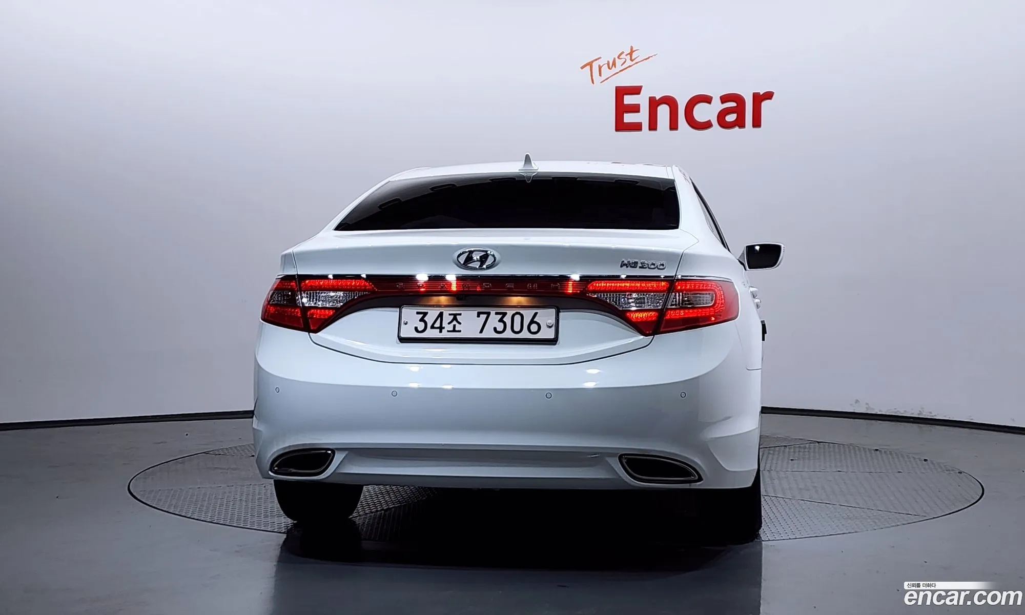 Hyundai Grandeur HG 2012 — 18