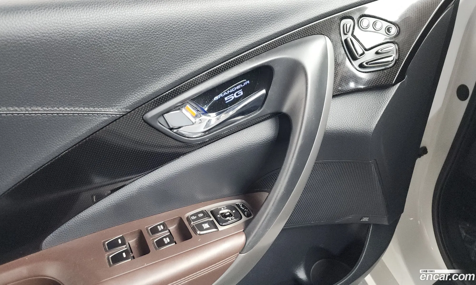 Hyundai Grandeur HG 2012 — 22
