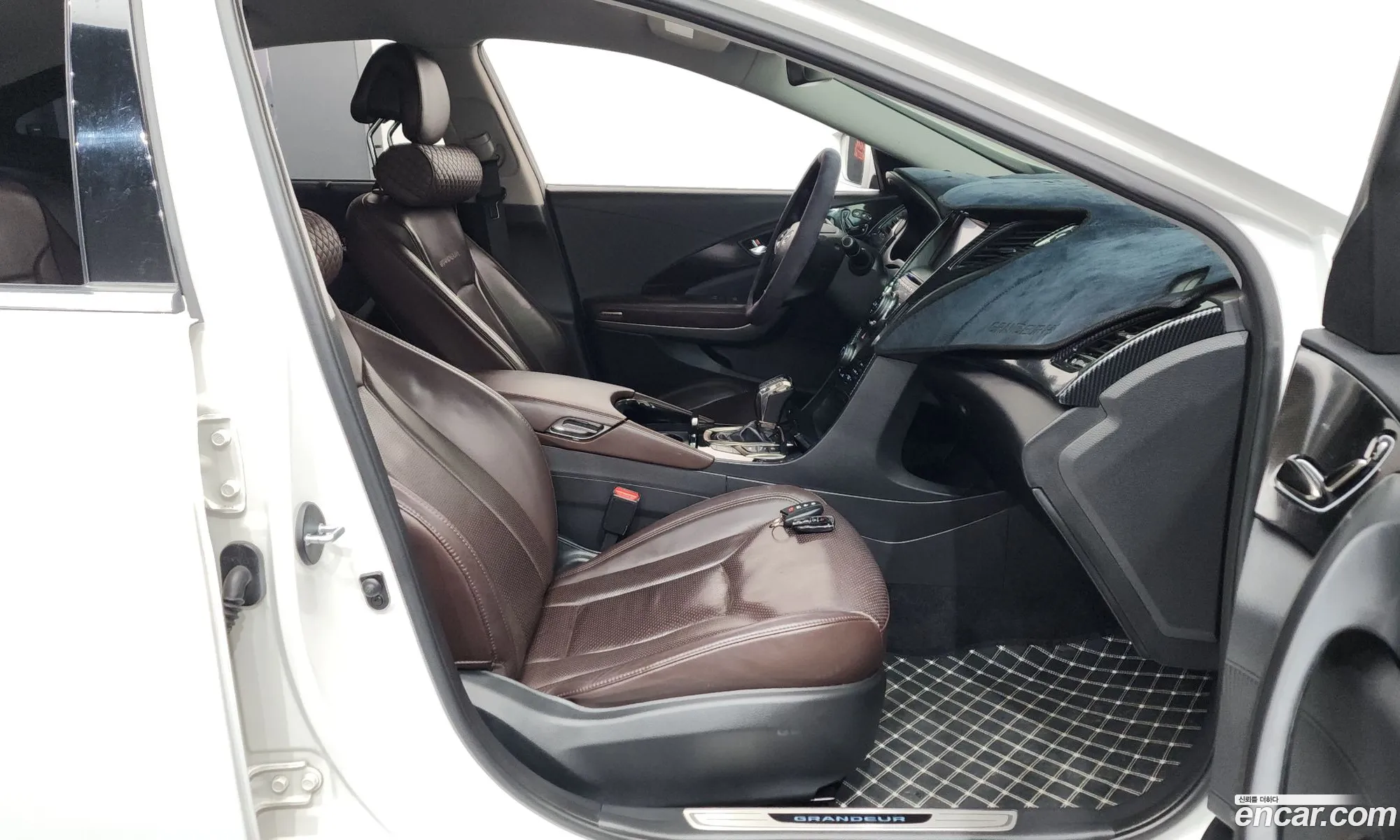 Hyundai Grandeur HG 2012 — 16