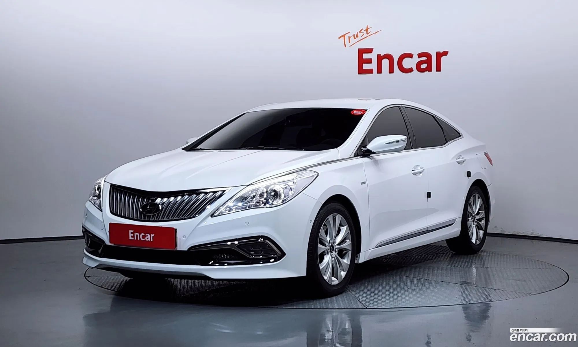 Hyundai Grandeur HG 2012 — 28