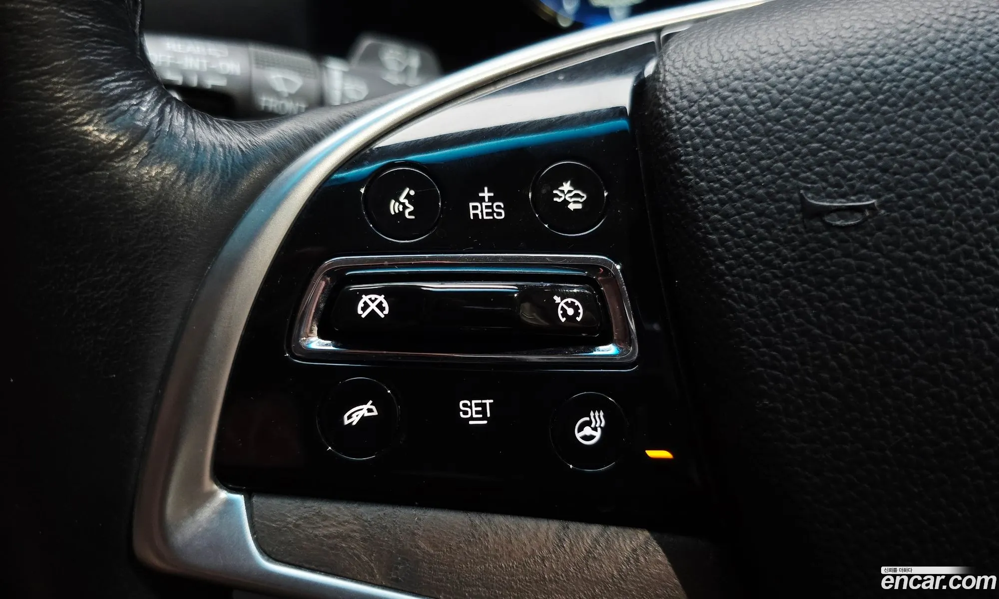 Cadillac Escalade 2019 — 29