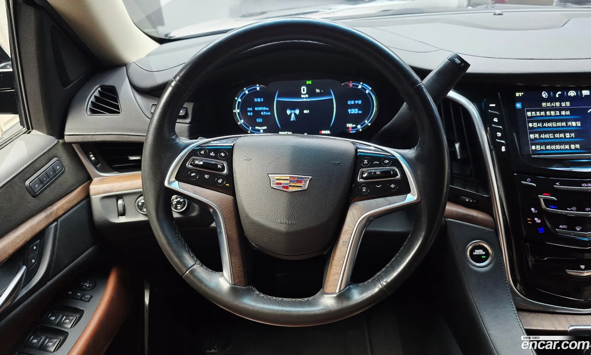 Cadillac Escalade 2019 — 9