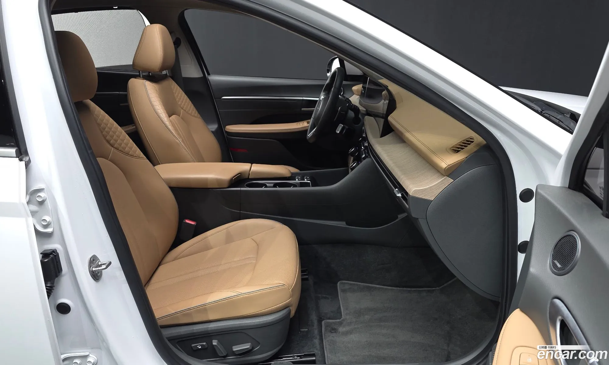 Hyundai Sonata the Edge 2023 — 4