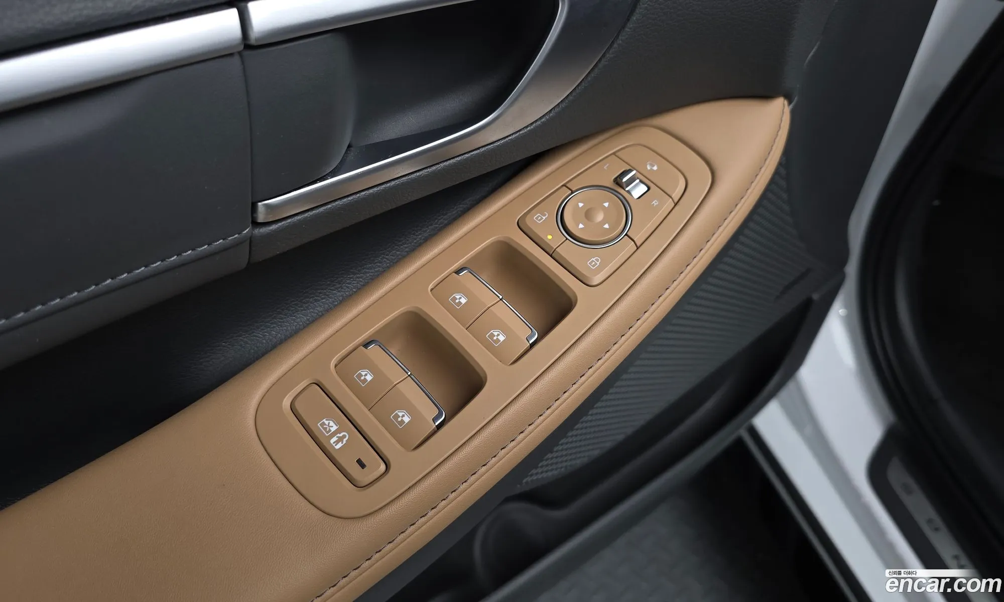 Hyundai Sonata the Edge 2023 — 24
