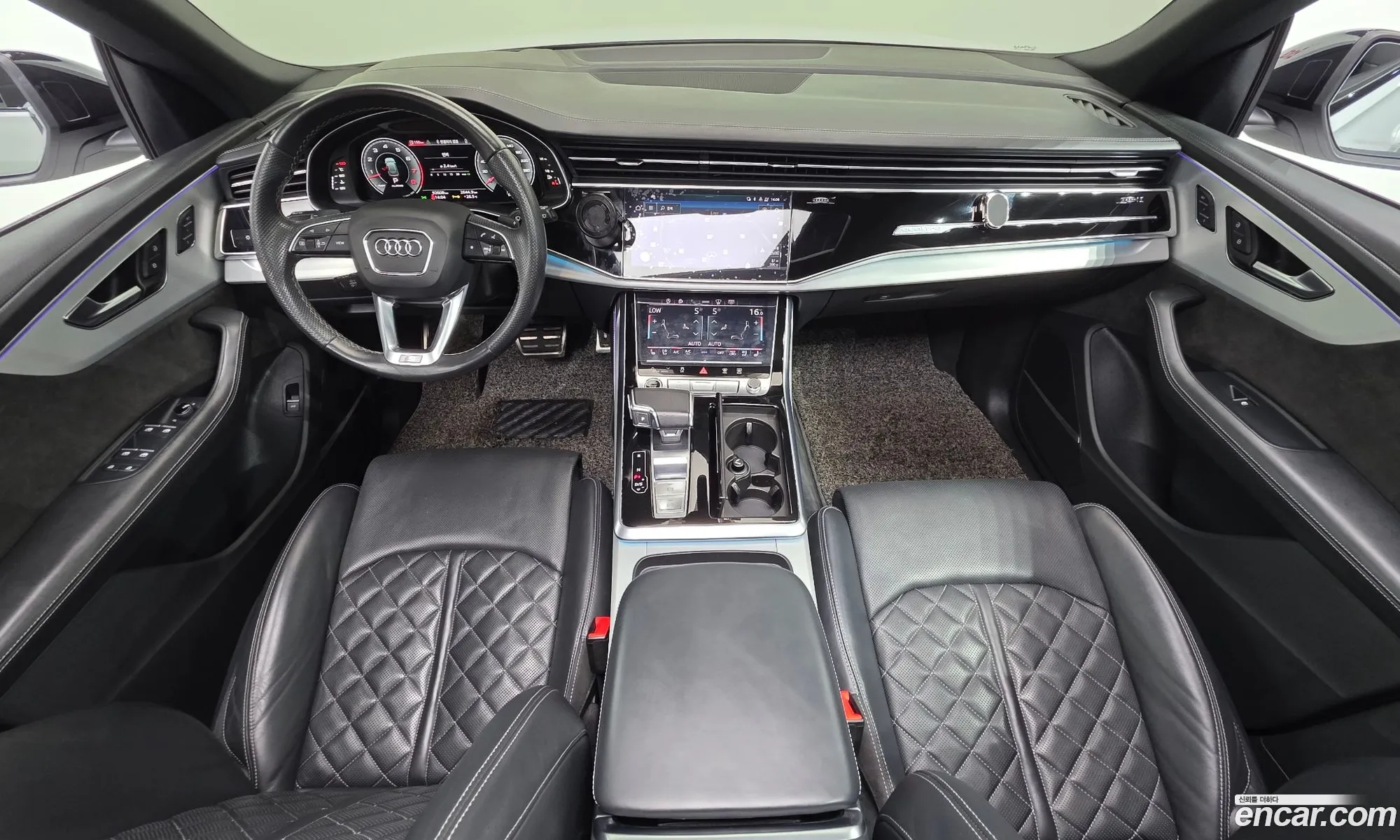 Audi Q8 2021 — 16
