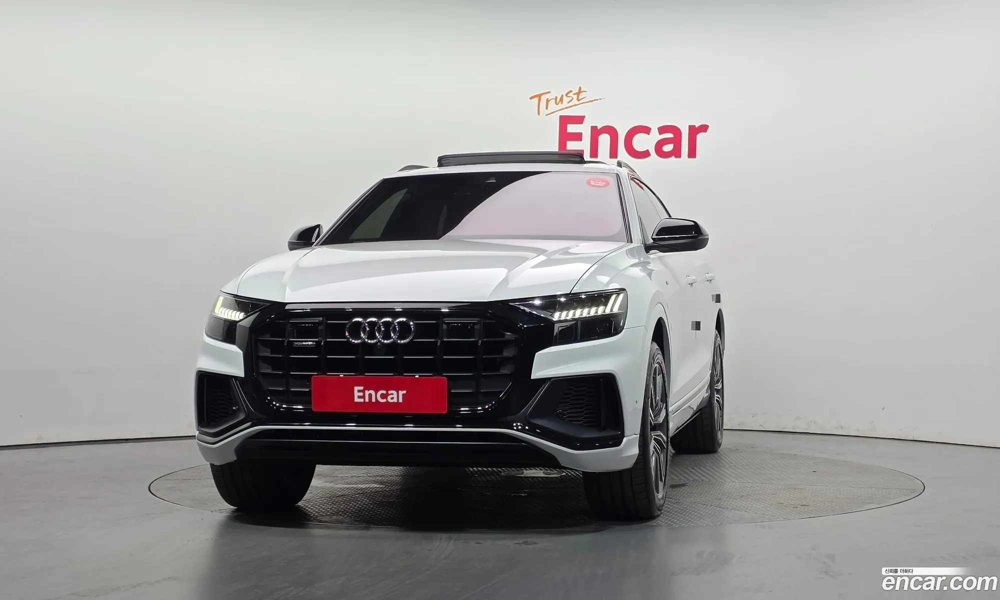 Audi Q8 2021 — 9
