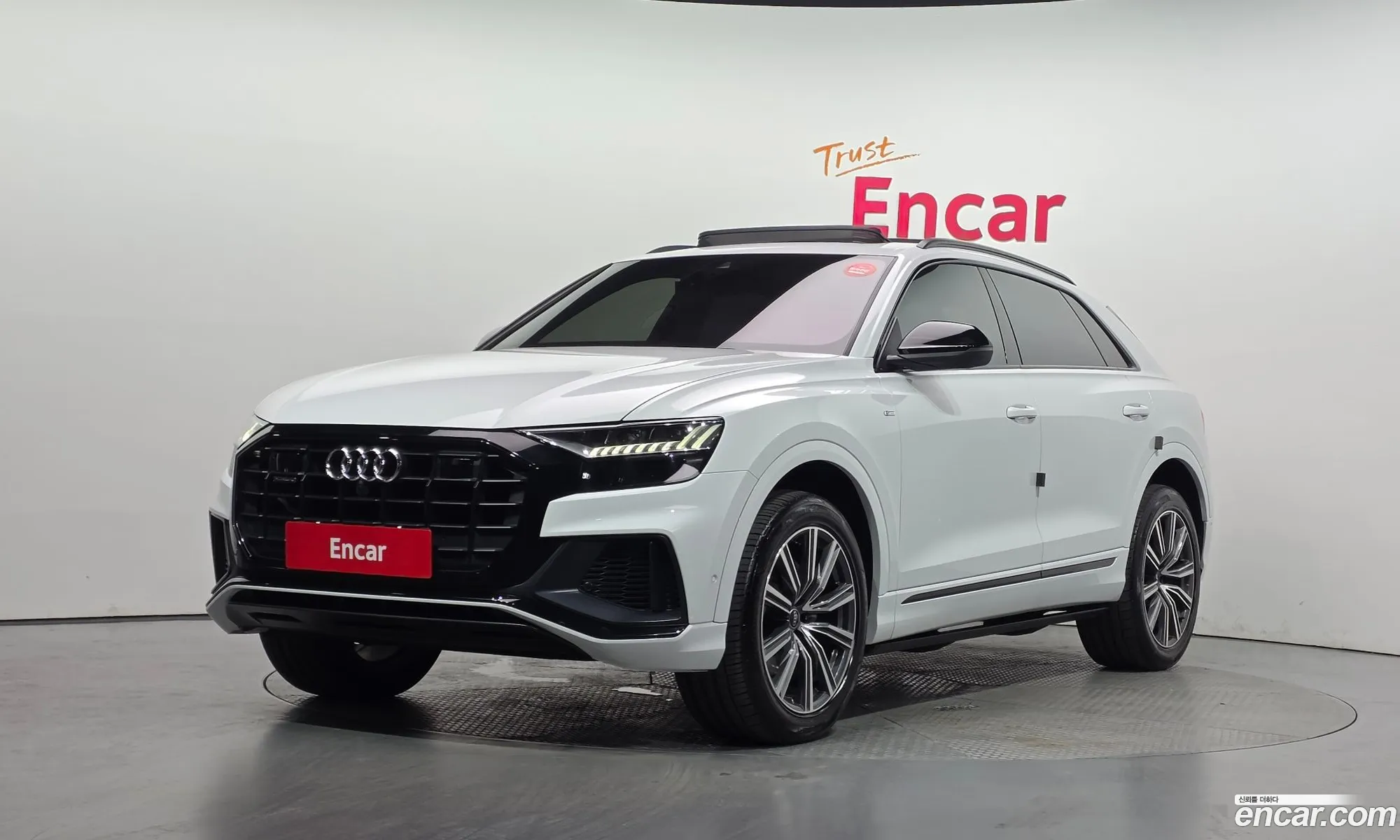 Audi Q8 2021 — 15