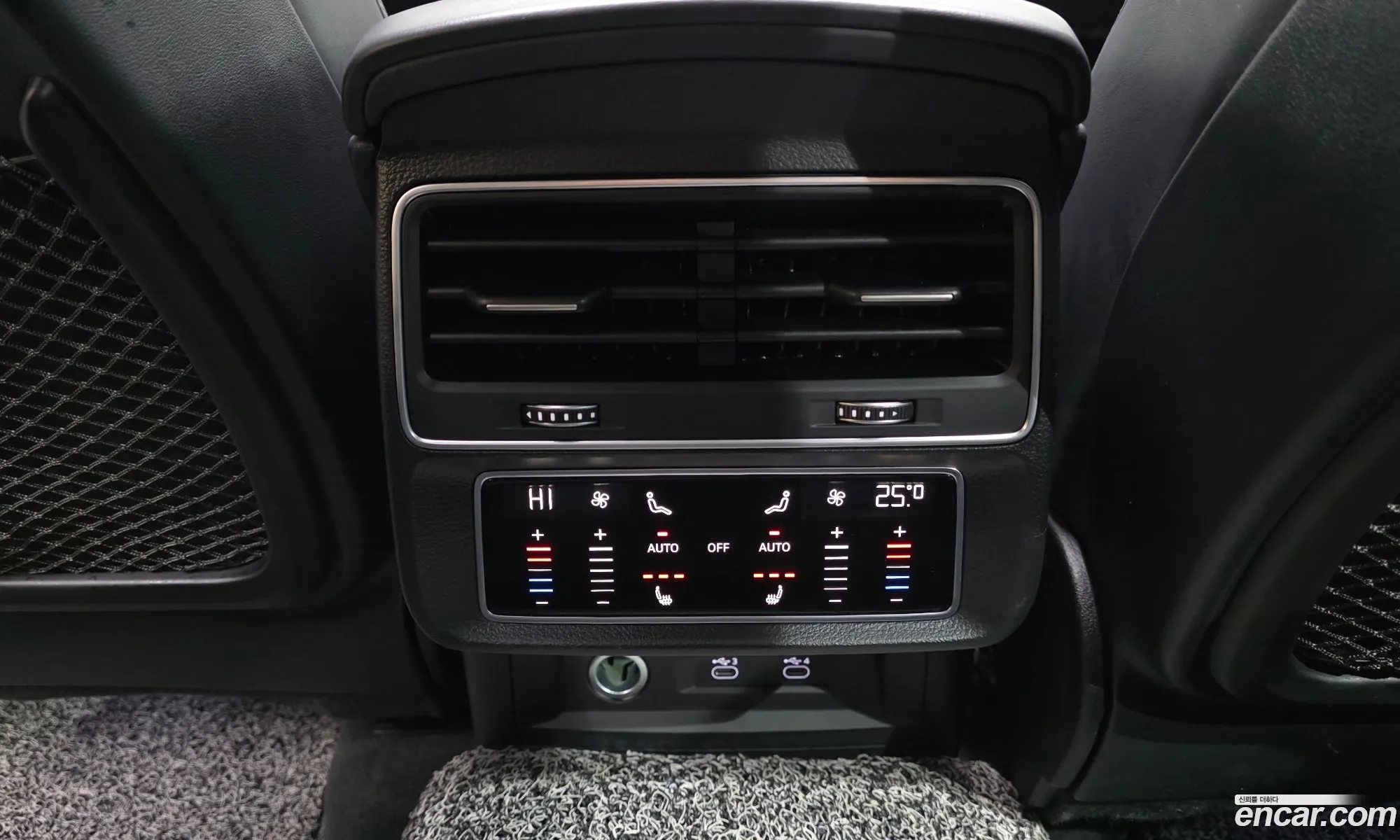 Audi Q8 2021 — 19