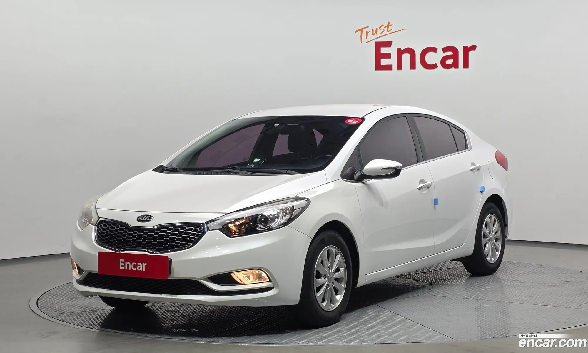 Kia K3 2014 — 23
