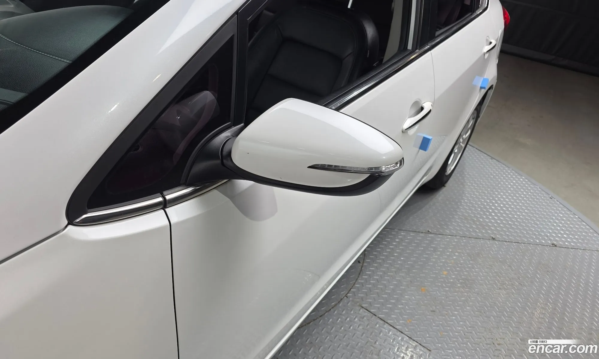 Kia K3 2014 — 12