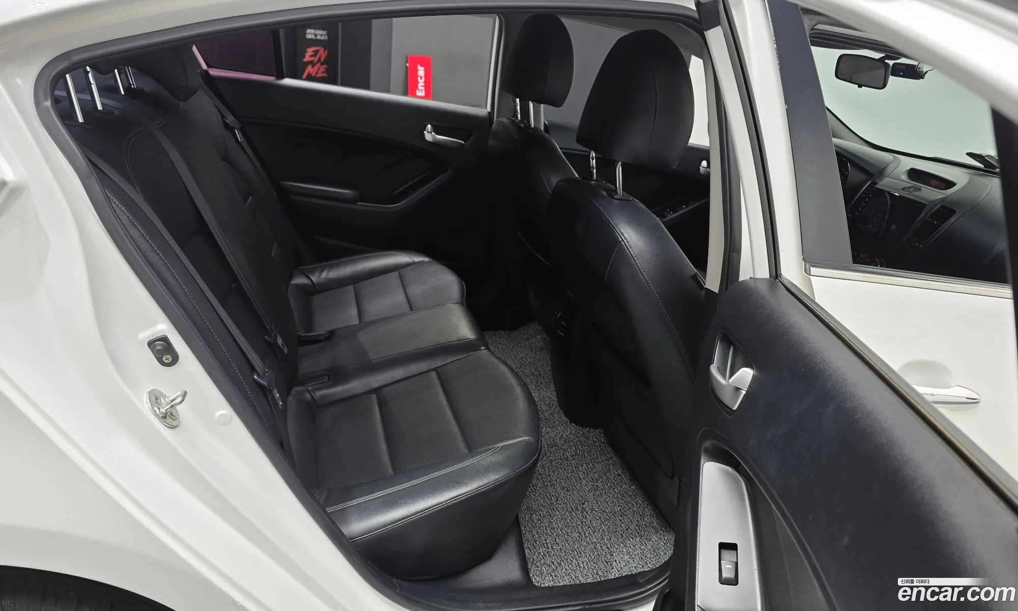 Kia K3 2014 — 4
