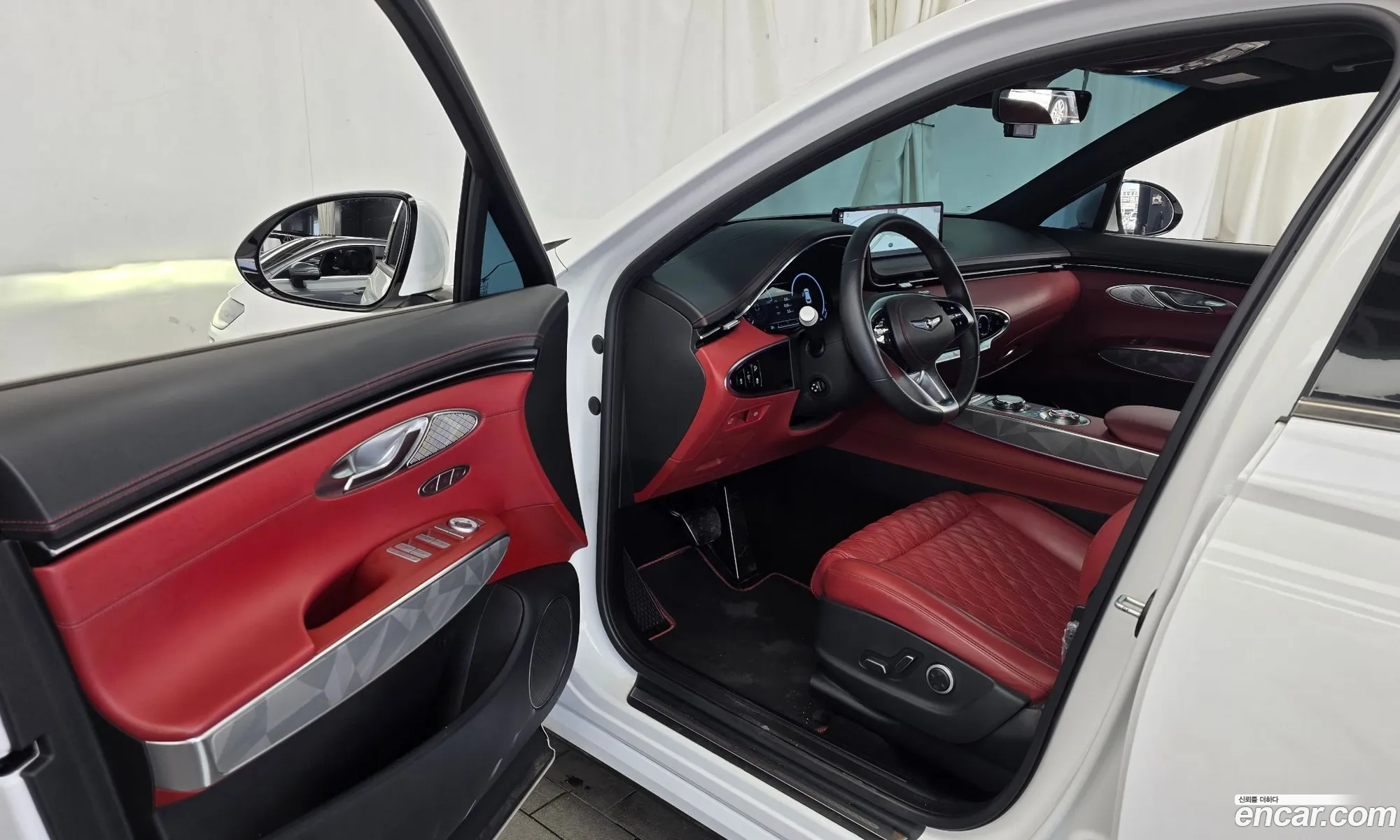 Genesis GV70 2022 — 27