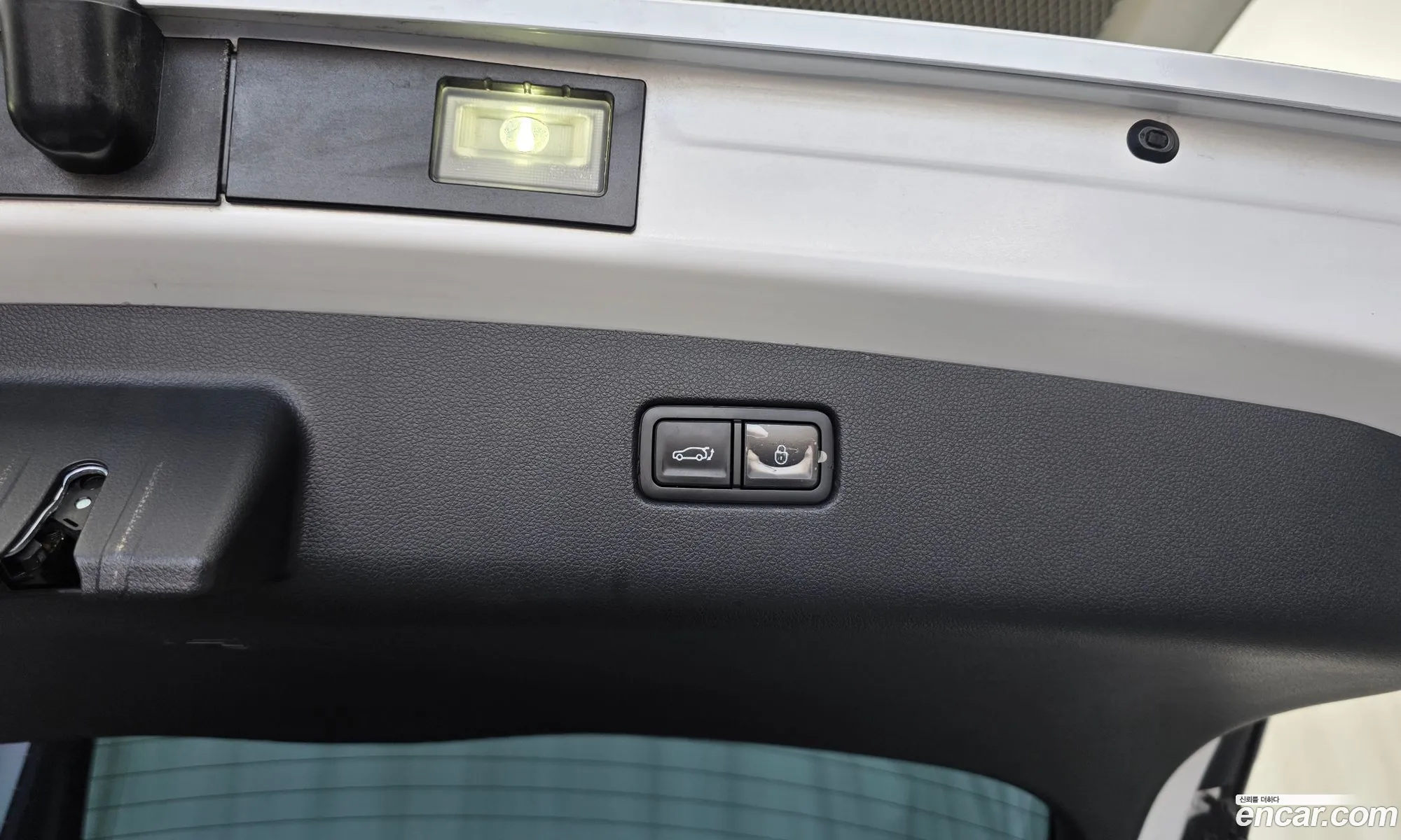 Genesis GV70 2022 — 35