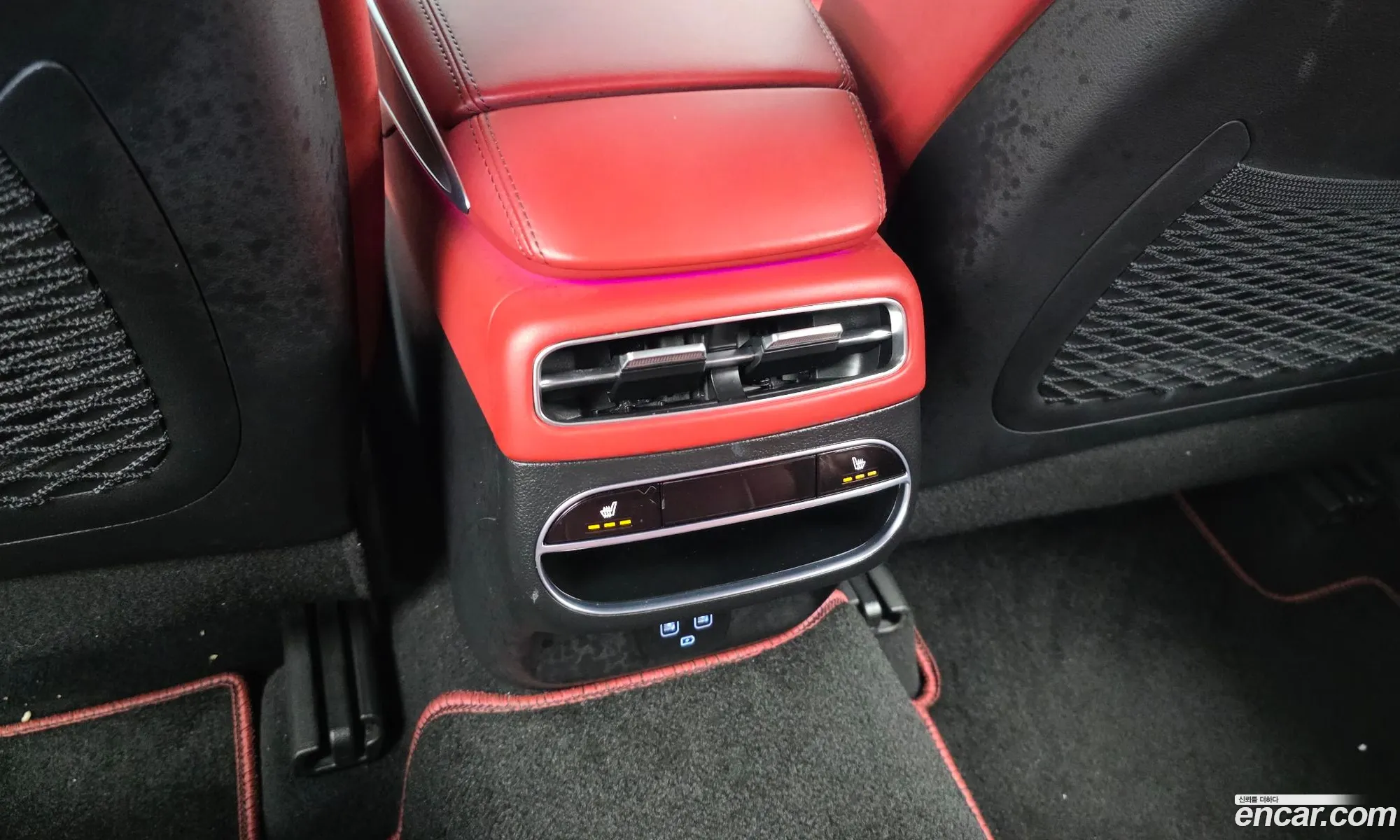 Genesis GV70 2022 — 10