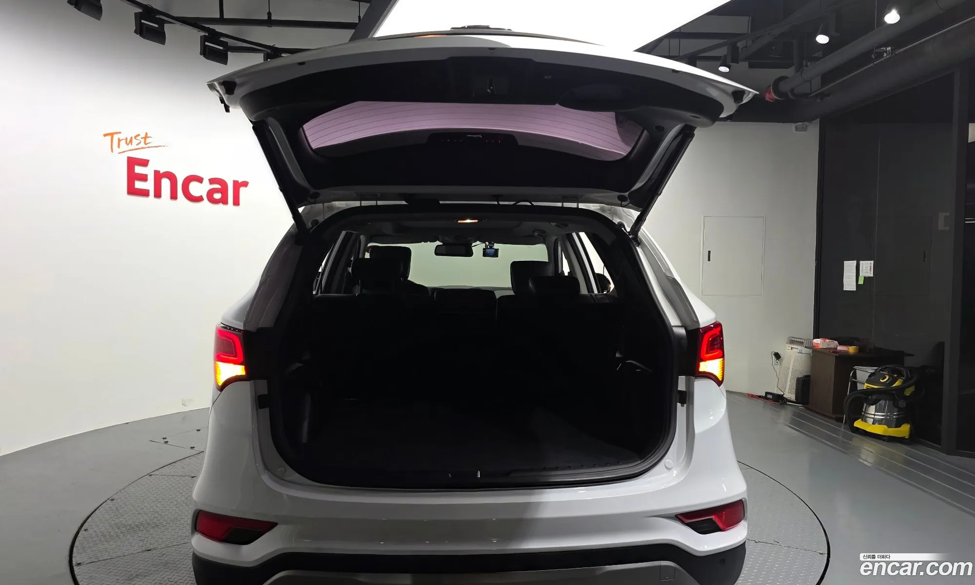 Hyundai Santa Fe the Prime 2017 — 30