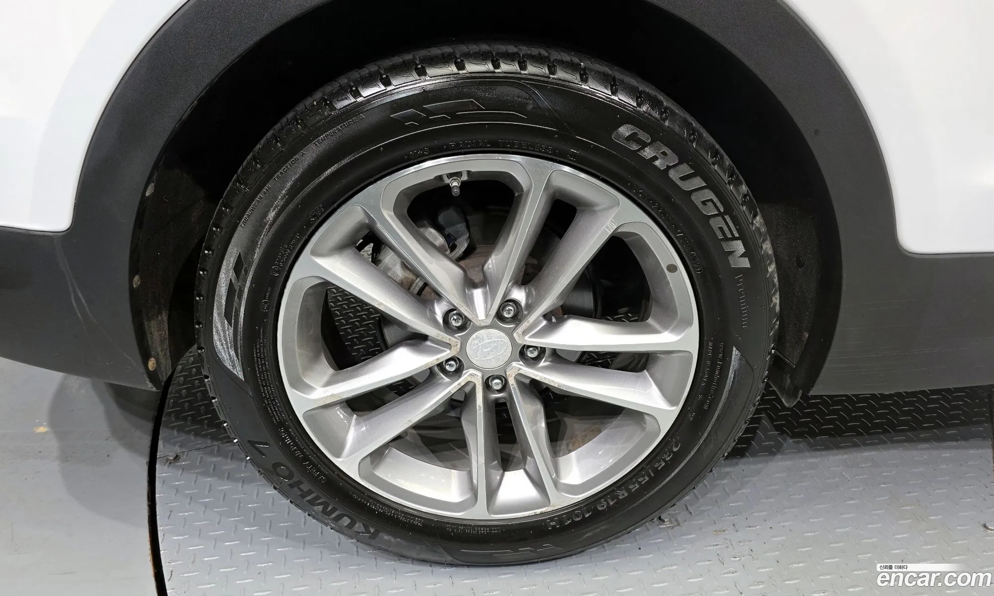 Hyundai Santa Fe the Prime 2017 — 32