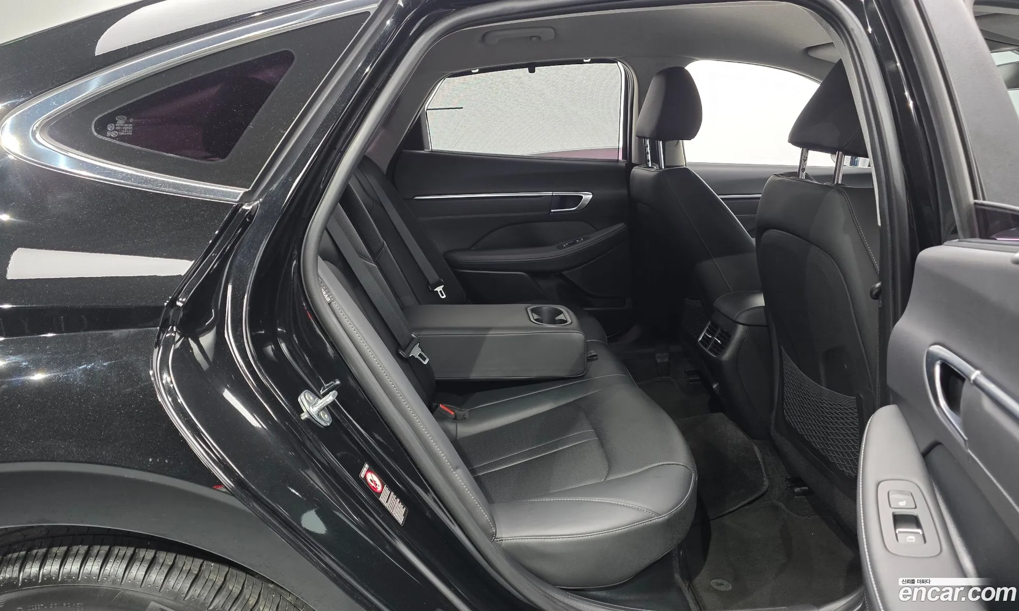 Hyundai Sonata Hybrid 2022 — 18