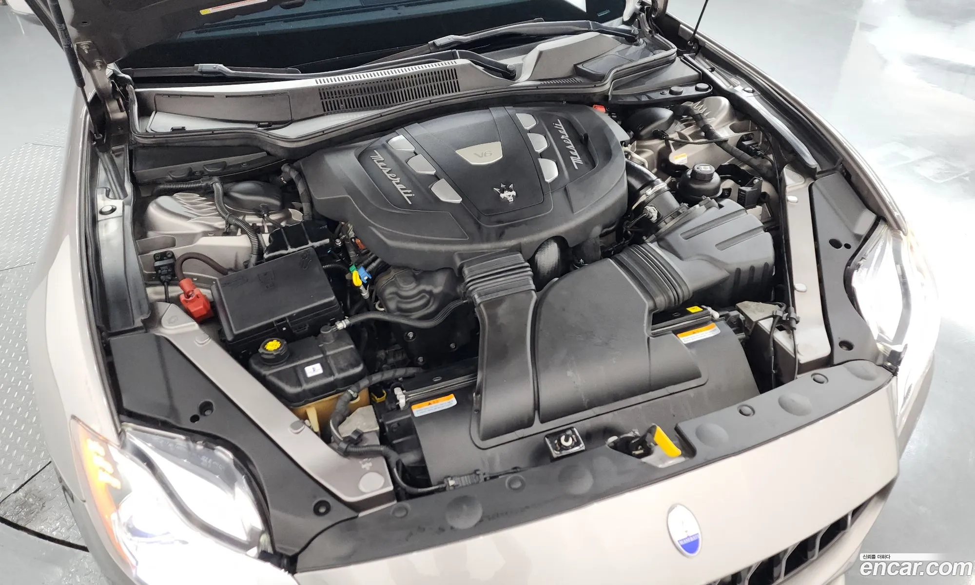 Maserati Quattroporte 2016 11111111111111111 — 32