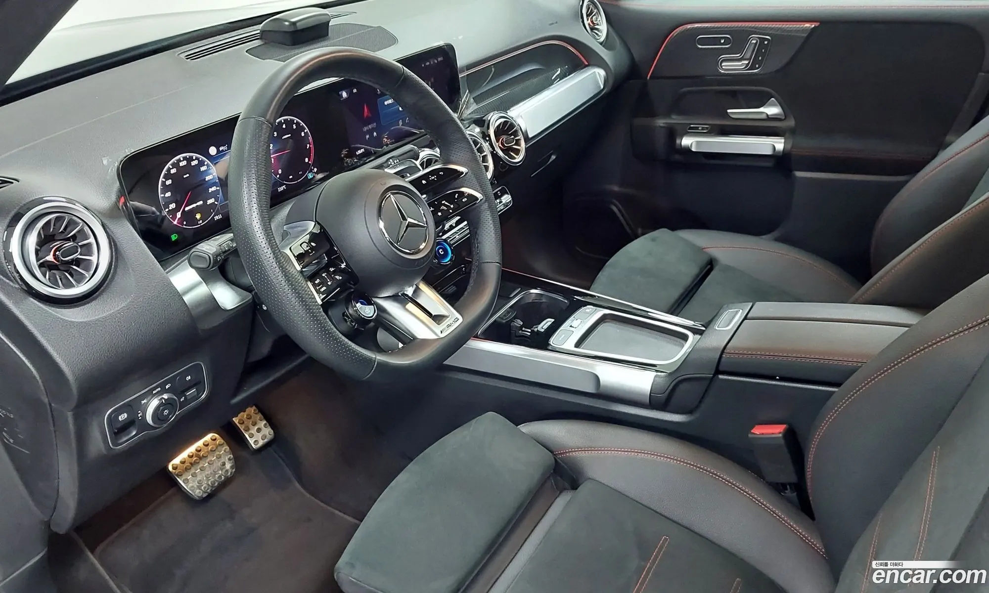 Mercedes-Benz GLB-Class X247 2025 — 6