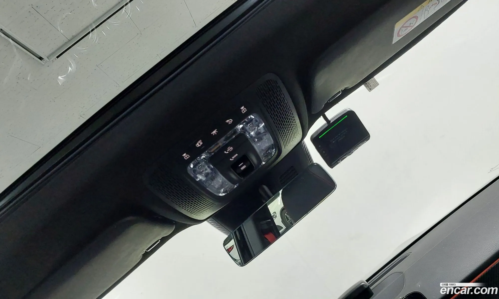 Mercedes-Benz GLB-Class X247 2025 — 13