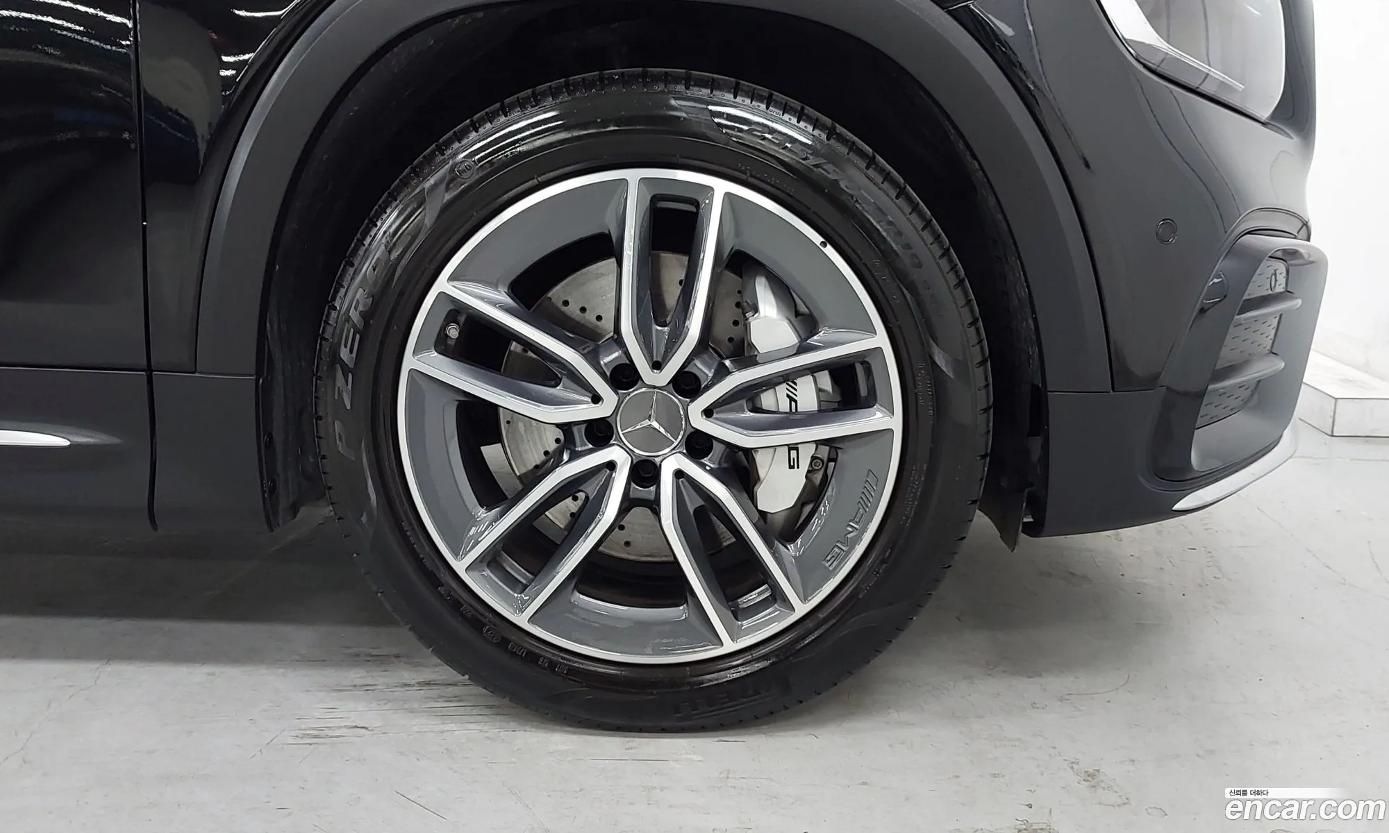 Mercedes-Benz GLB-Class X247 2025 — 12
