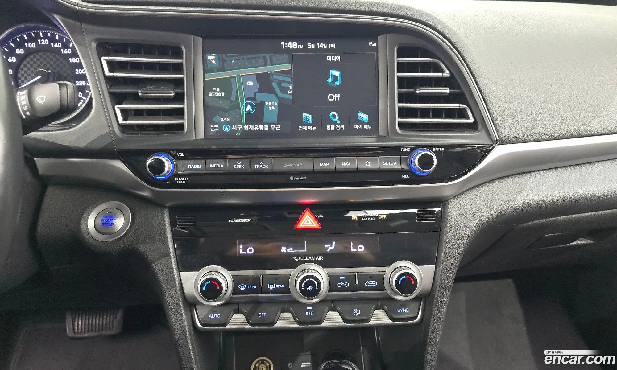 Hyundai Elantra AD 2019 — 4