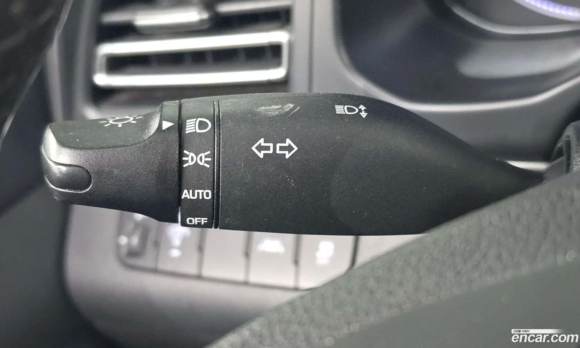 Hyundai Elantra AD 2019 — 6