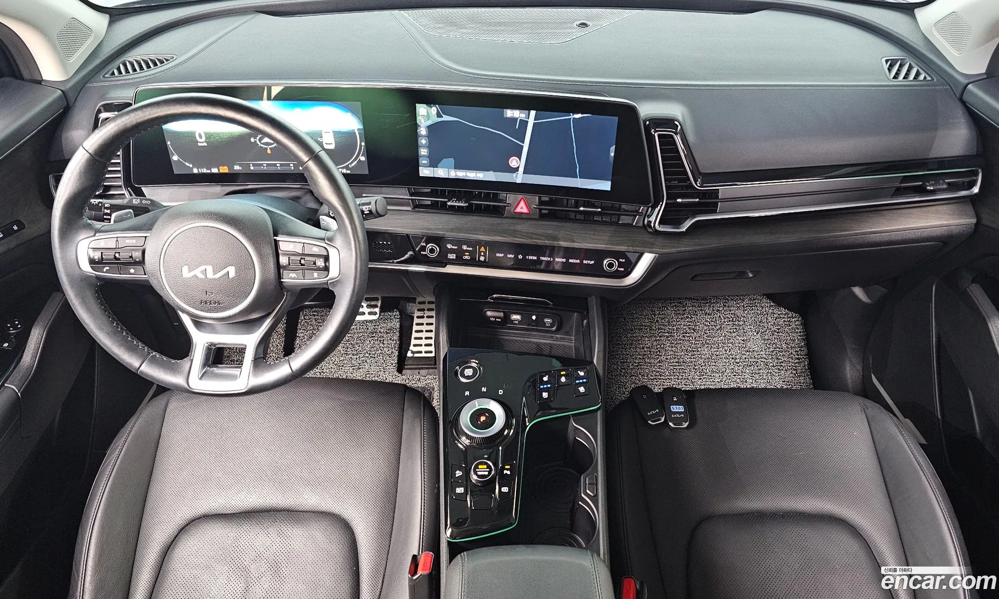 Kia Sportage Hybrid 2023 — 28
