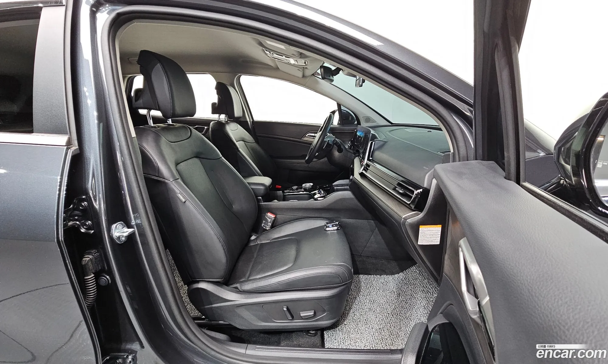 Kia Sportage Hybrid 2023 — 29