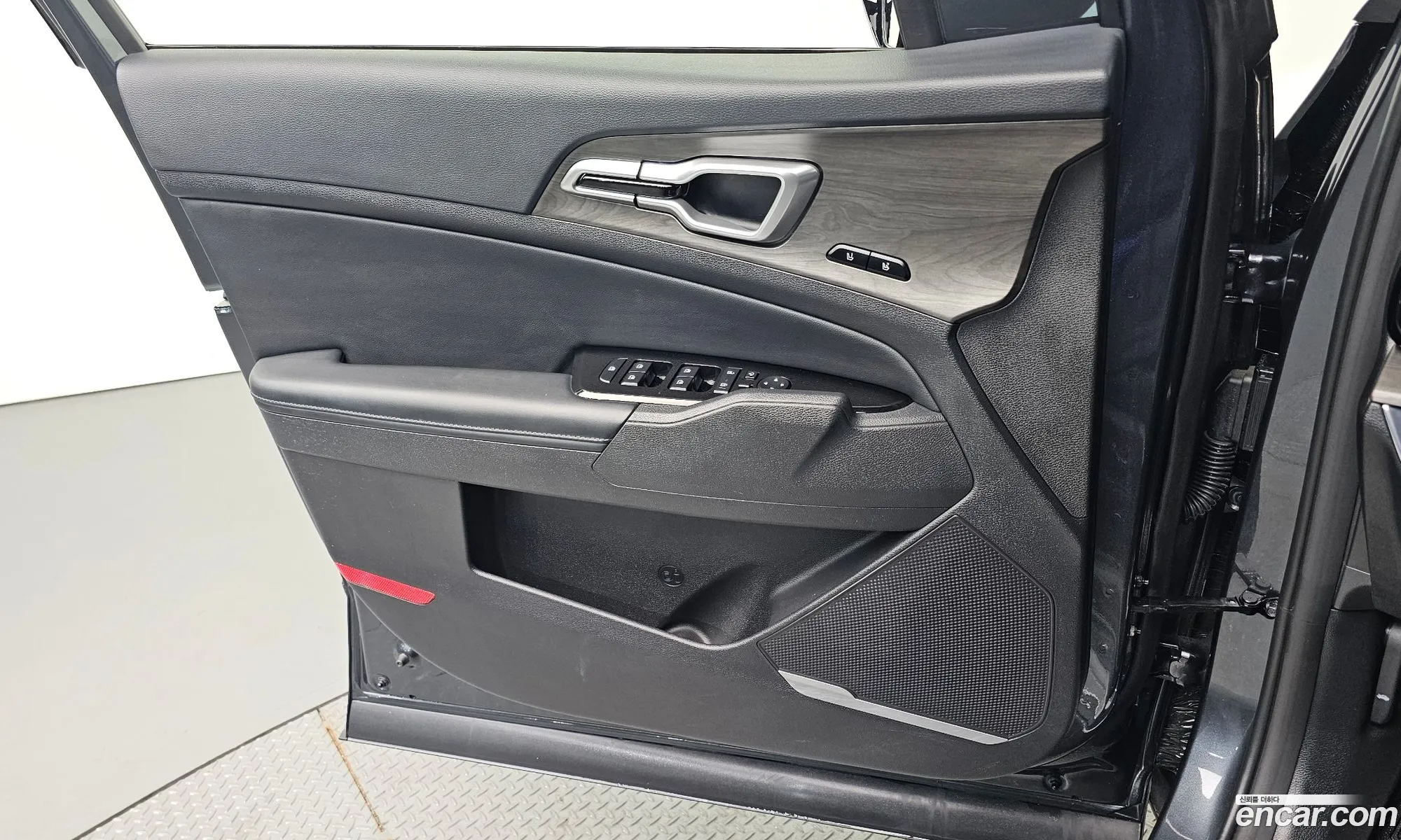 Kia Sportage Hybrid 2023 — 4