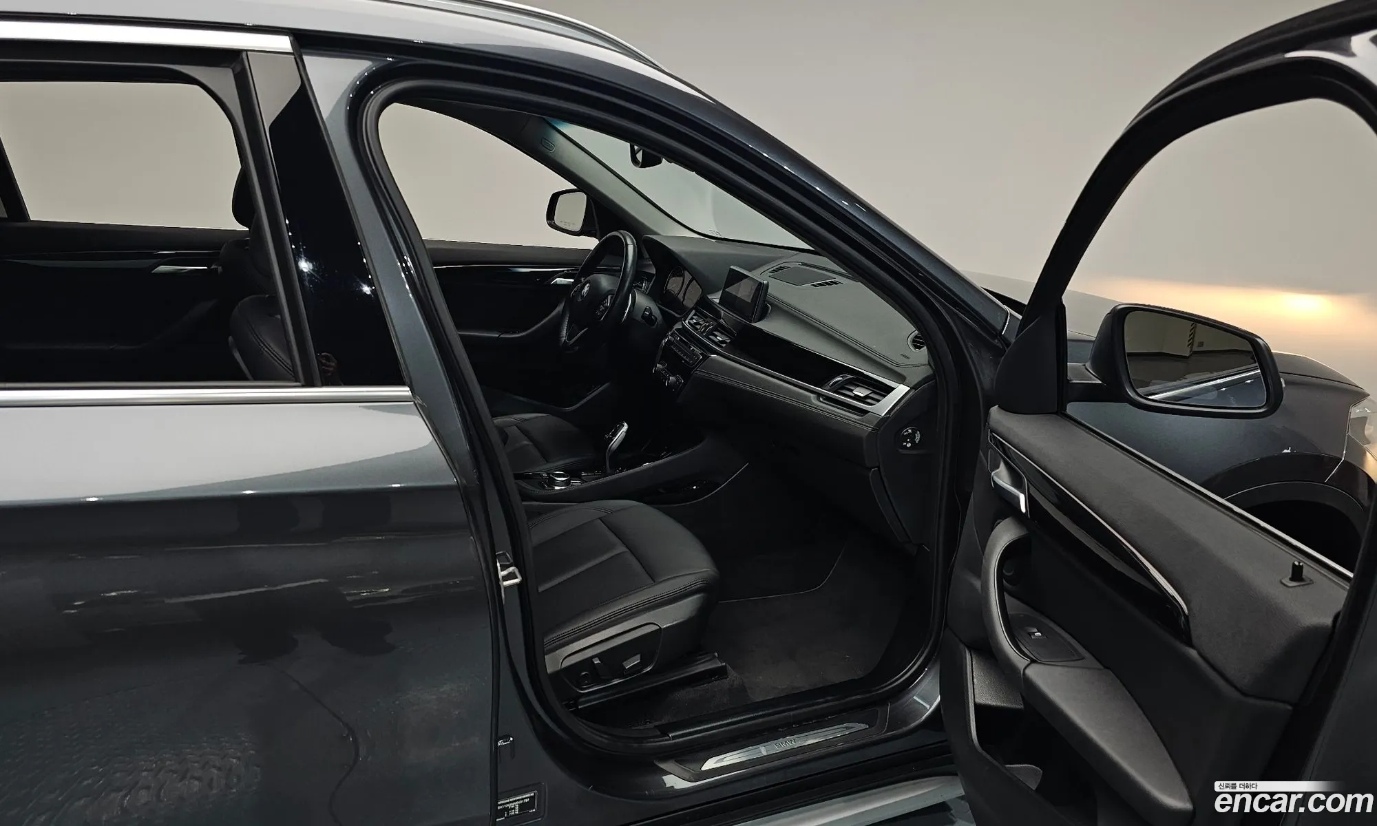 BMW X1 2022 WBA11DG04N5V31787 — 8