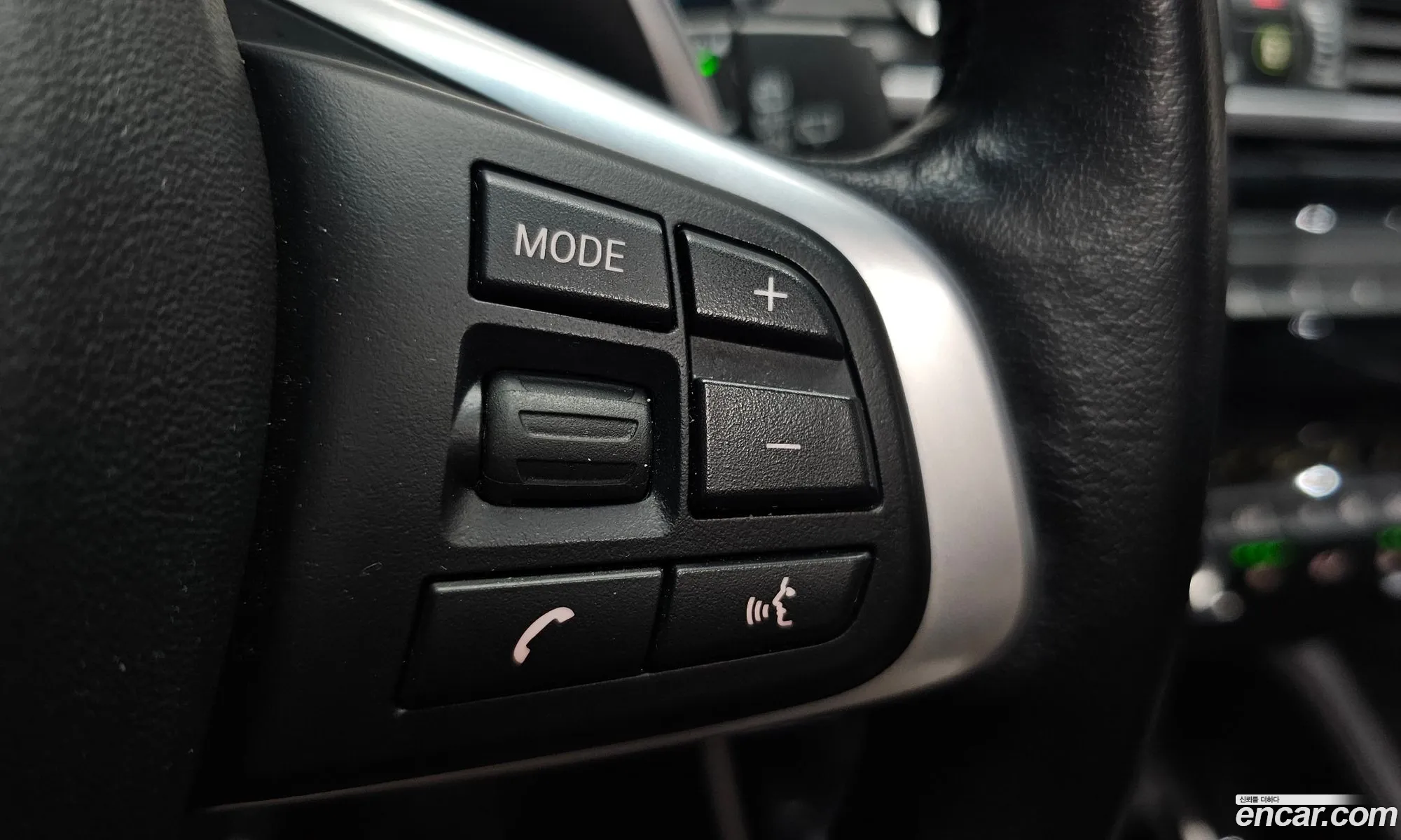 BMW X1 2022 WBA11DG04N5V31787 — 11