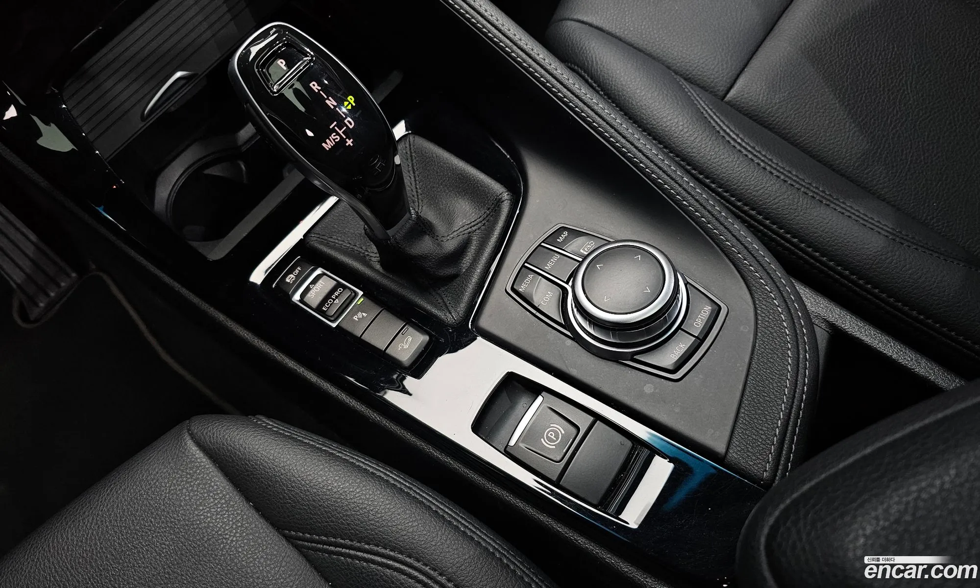 BMW X1 2022 WBA11DG04N5V31787 — 20