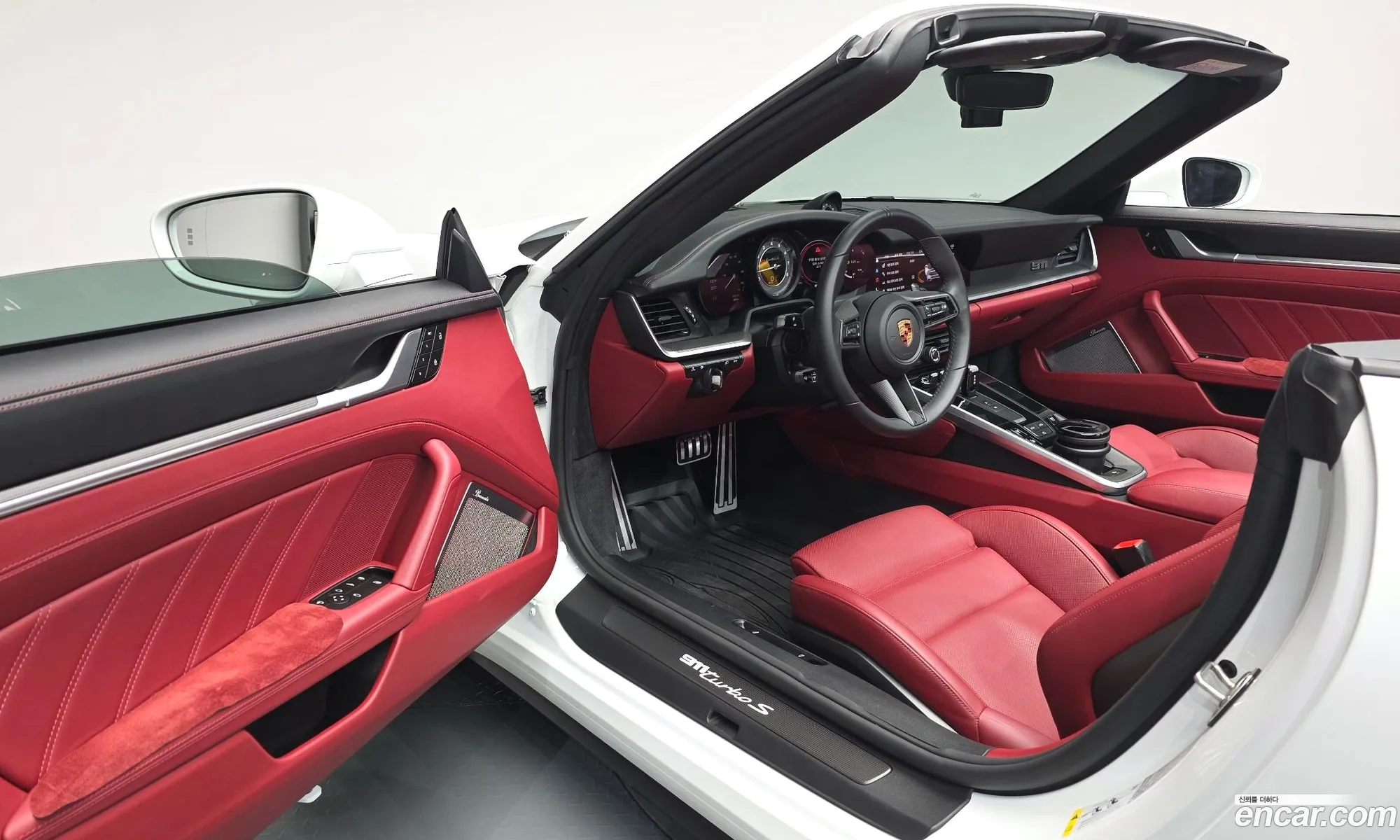 Porsche 911 2024 — 2