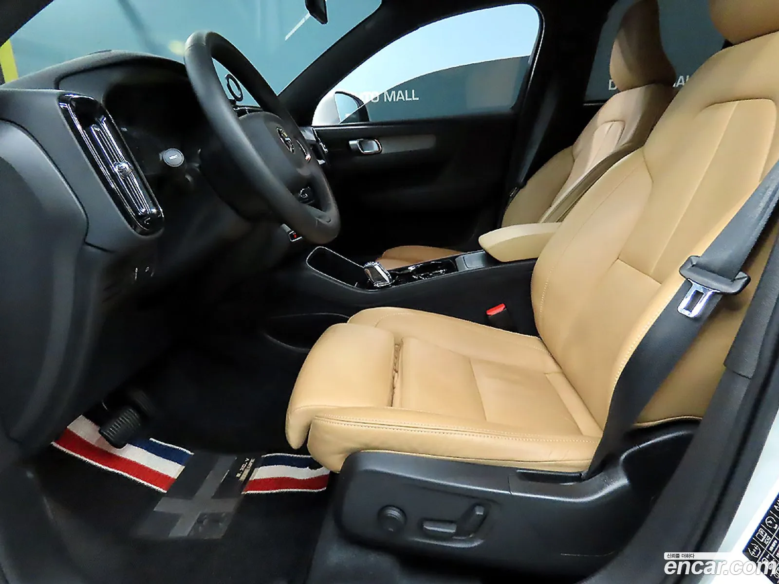 Volvo XC40 2021 — 18