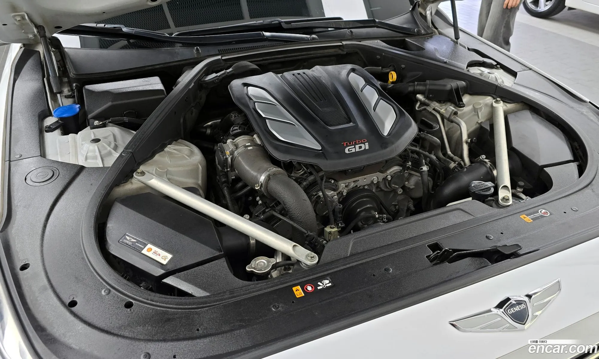 Genesis EQ900 2015 — 7