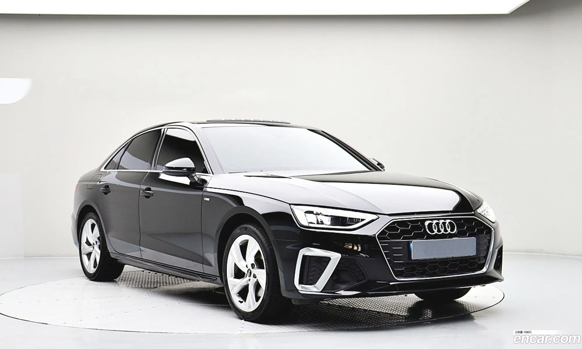 Audi A4 2022 — 5