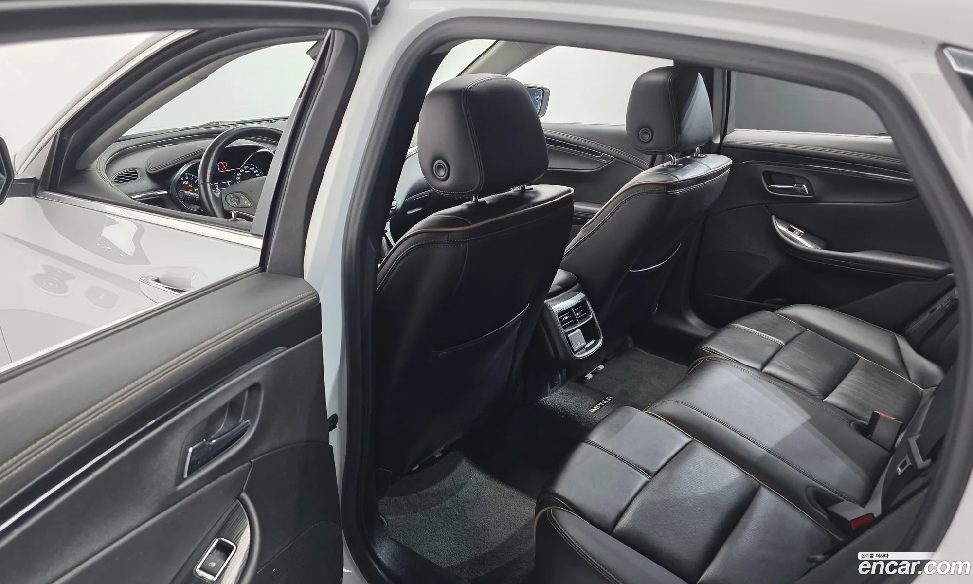 Chevrolet (GM Daewoo) Impala 2016 — 18