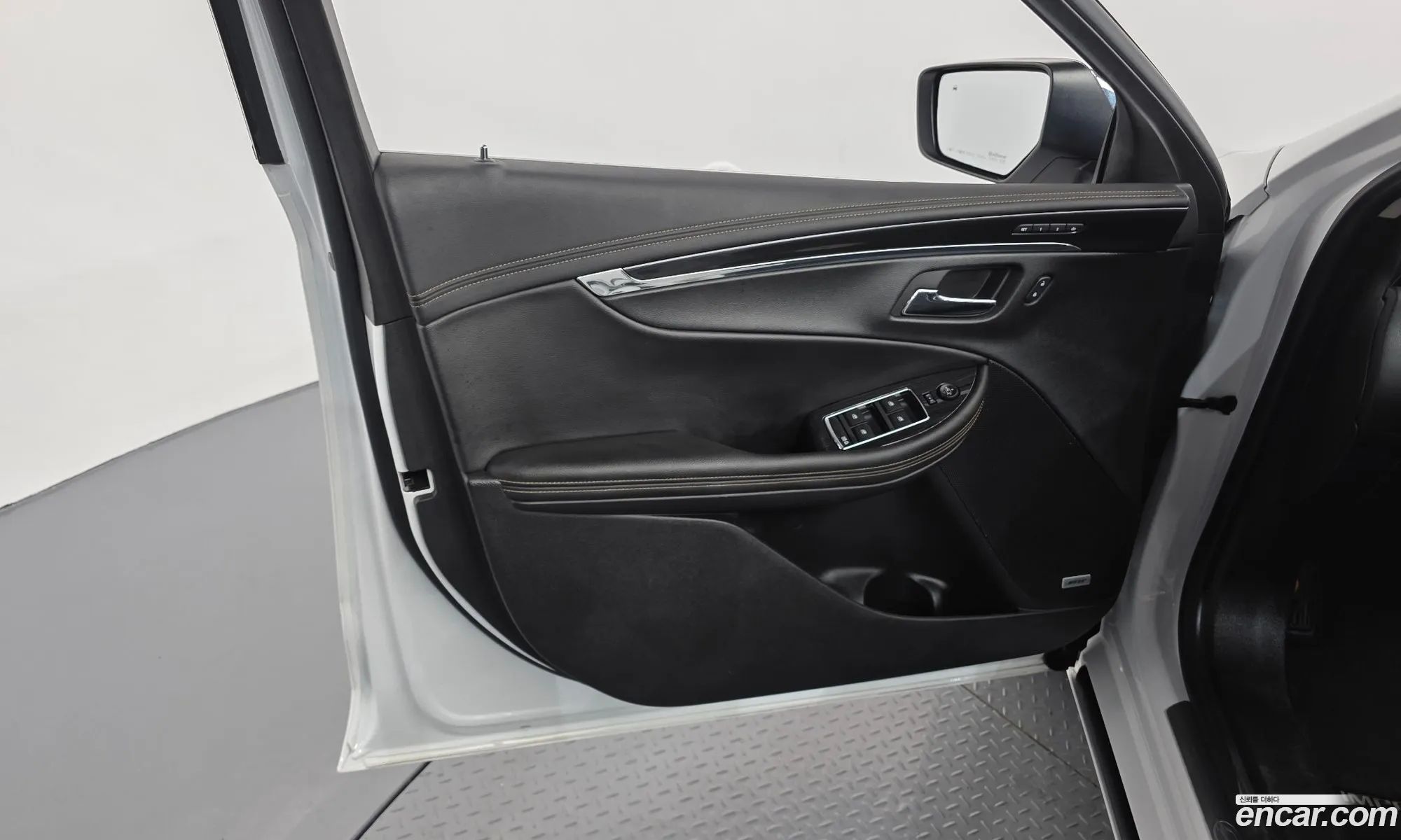 Chevrolet (GM Daewoo) Impala 2016 — 5