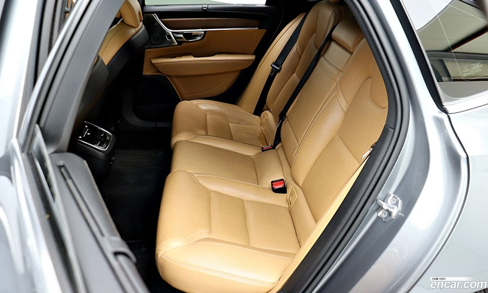 Volvo S90 2018 — 5
