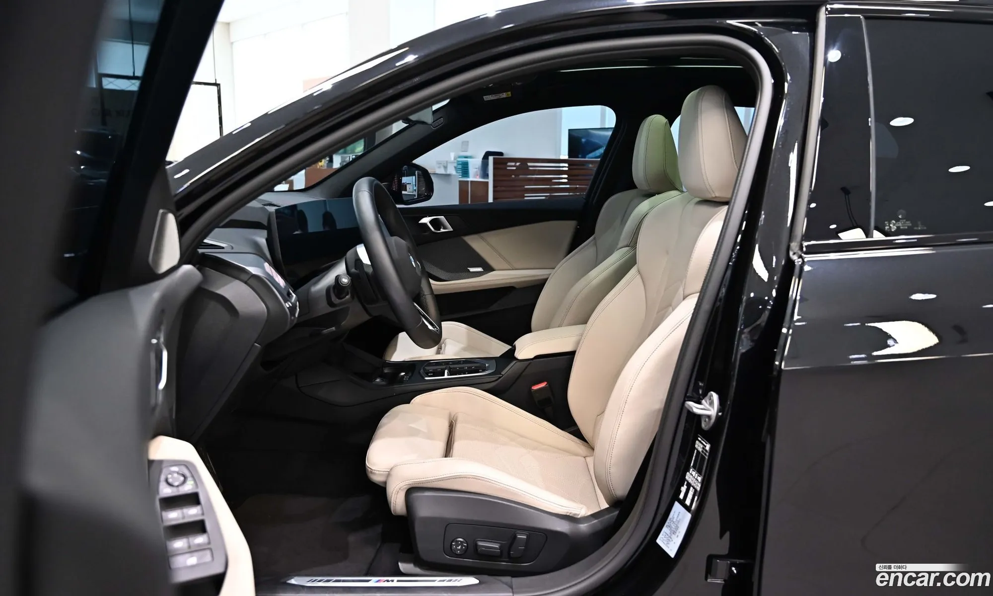 BMW 1 Series 2025 — 9