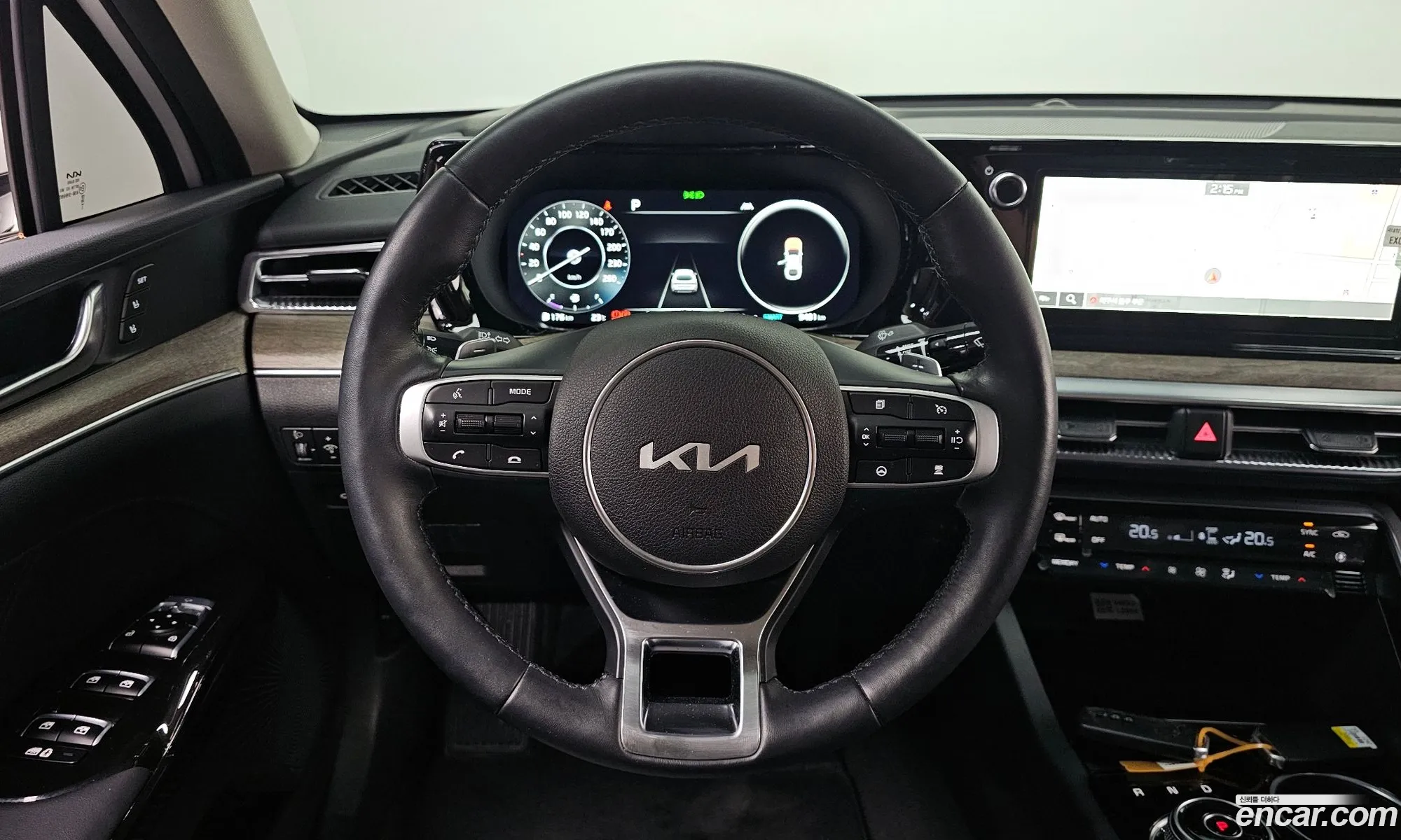 Kia K5 2023 — 14