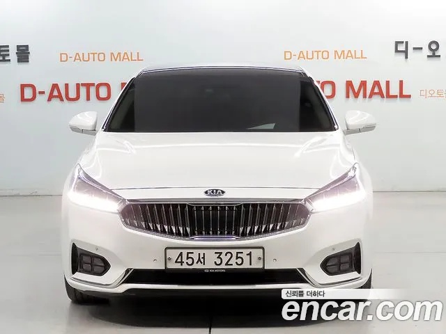 Kia K7 2019 — 2