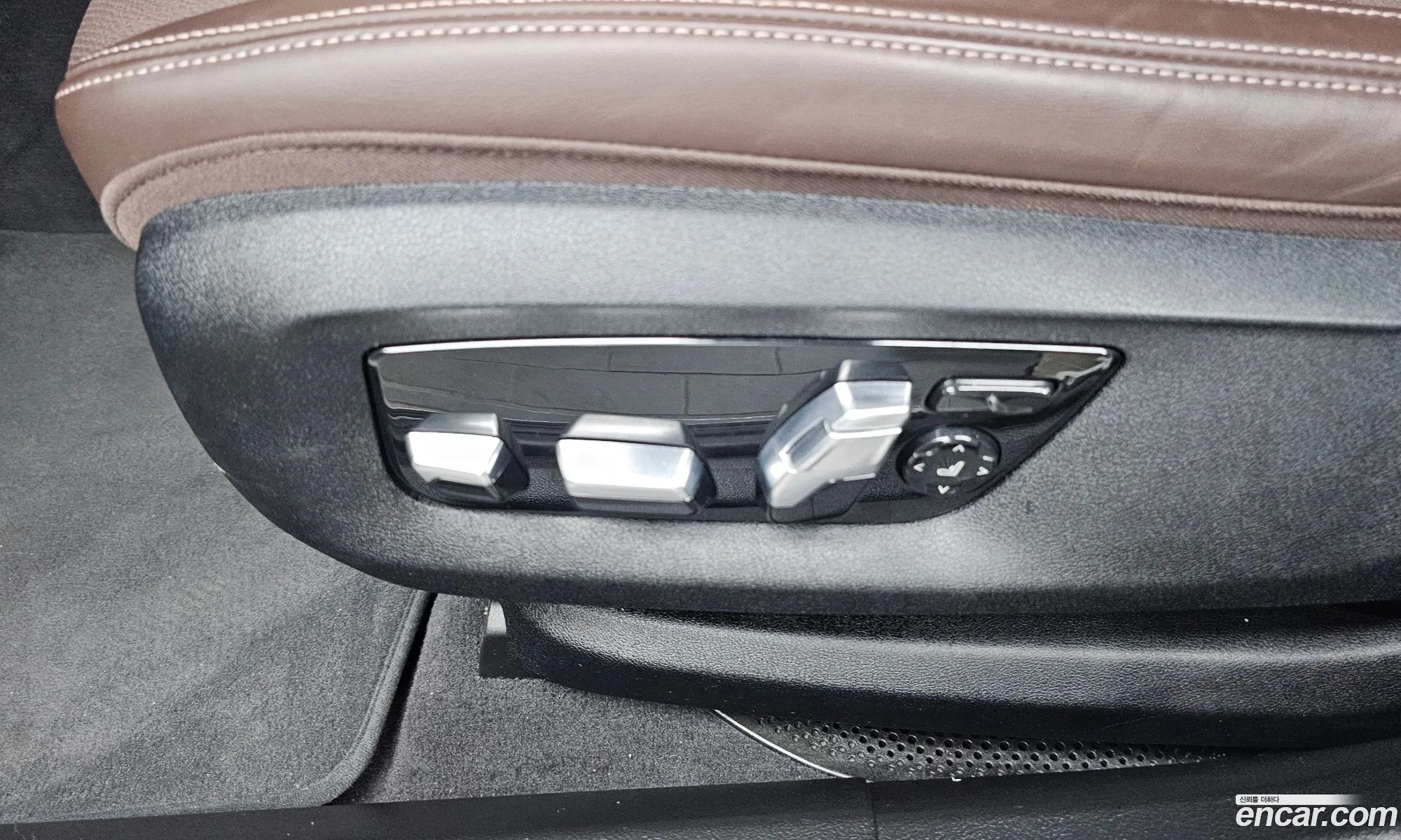 BMW 6 Series GT 2024 WBAJY8103RCS32367 — 34